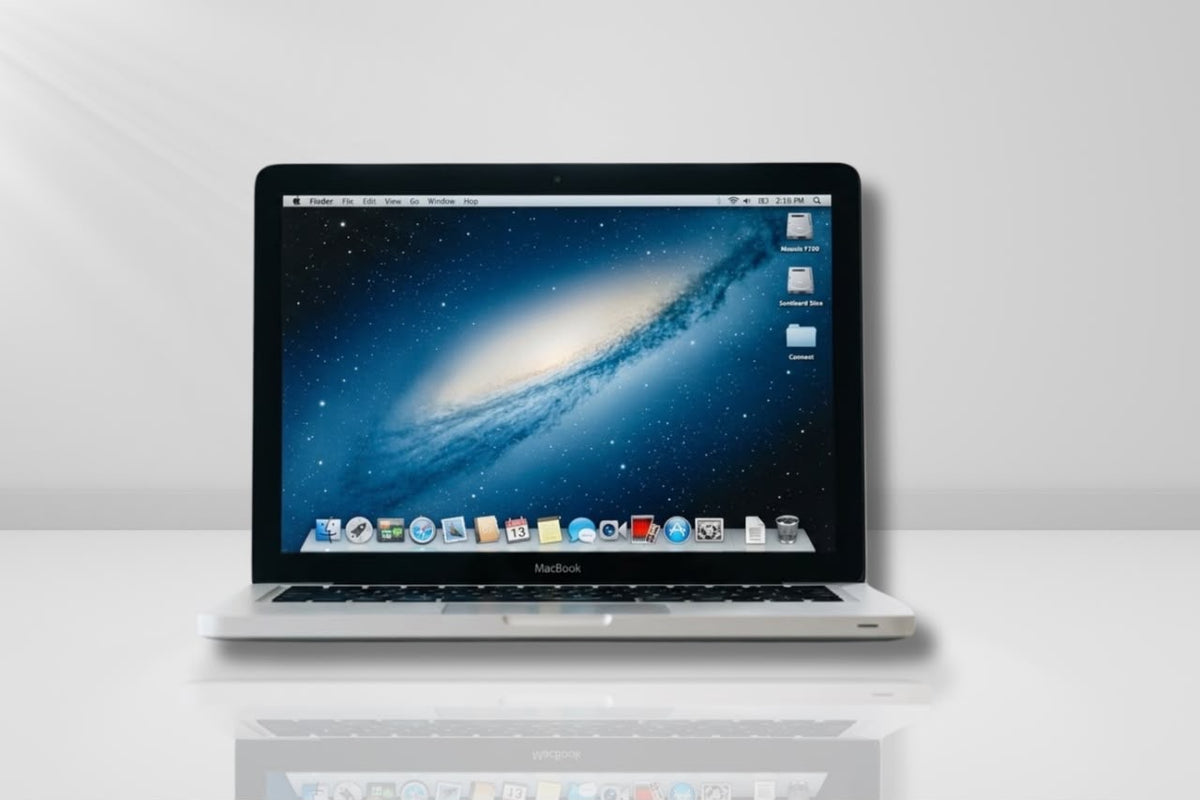 Apple MacBook 13" or 15" | Core 2 Duo | 4GB RAM | 128GB HDD